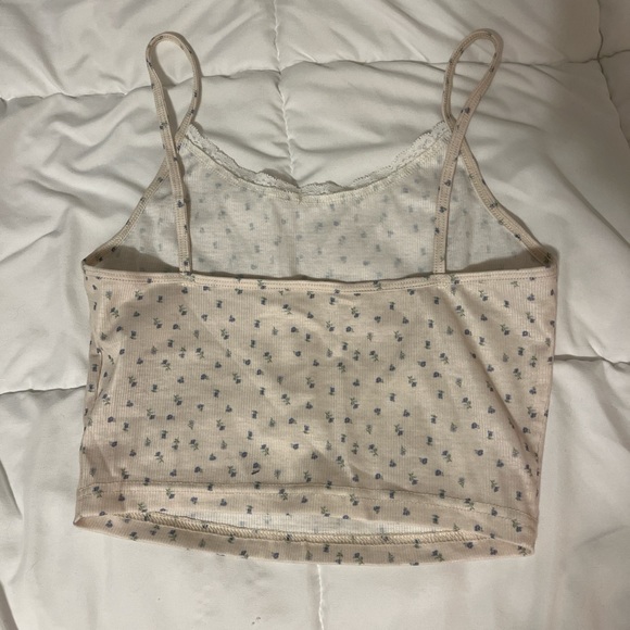 SHEIN floral cropped tank - Picture 3 of 3